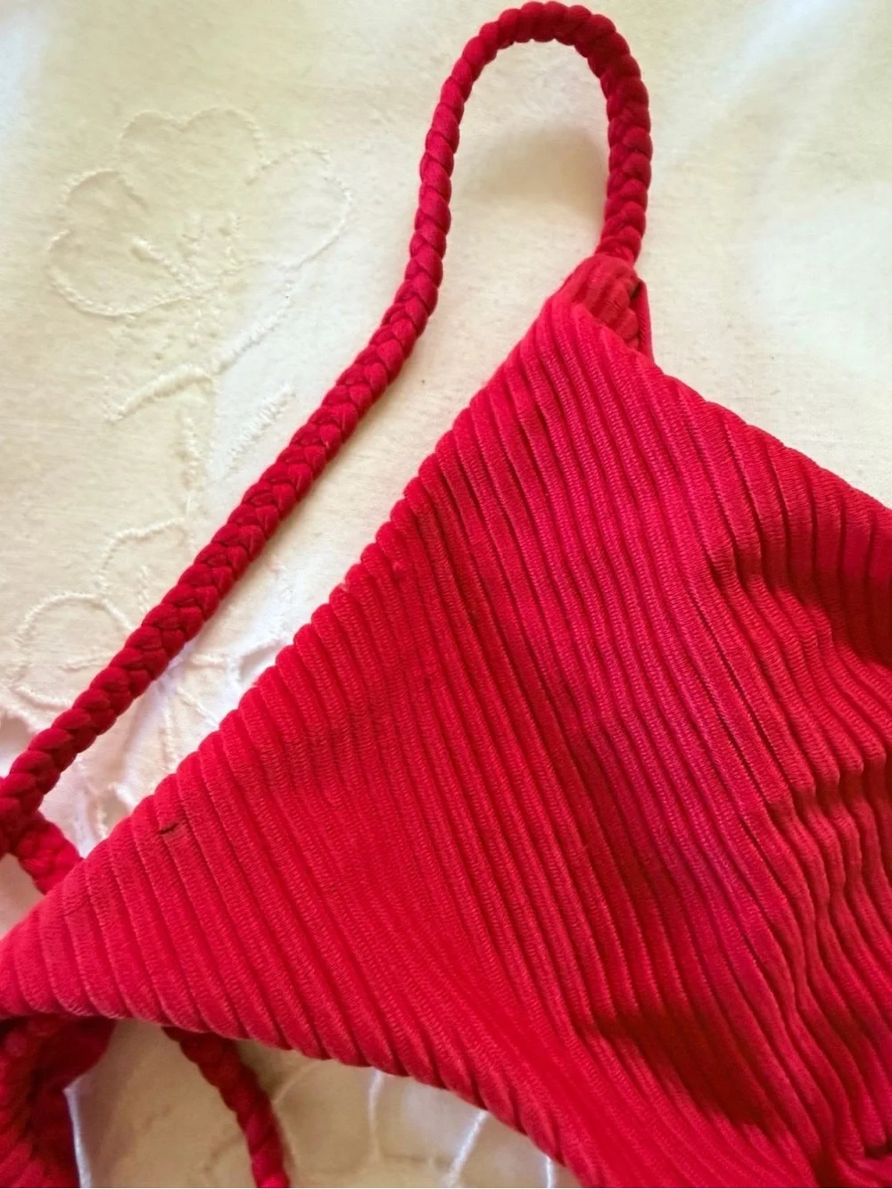 Frankies Bikinis bright red